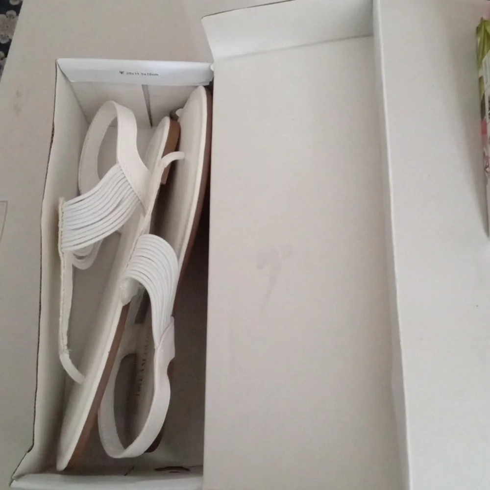 Dream Pairs White Sandals Minimalist Slip-On